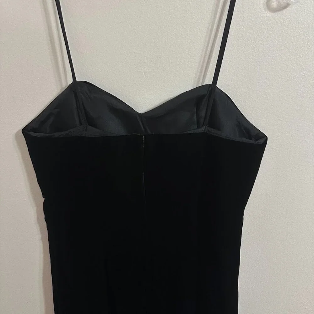 Vintage Black Velvet Slip Dress Made in USA Size M Cocktail Spaghetti Strap LBD - Picture 11 of 14